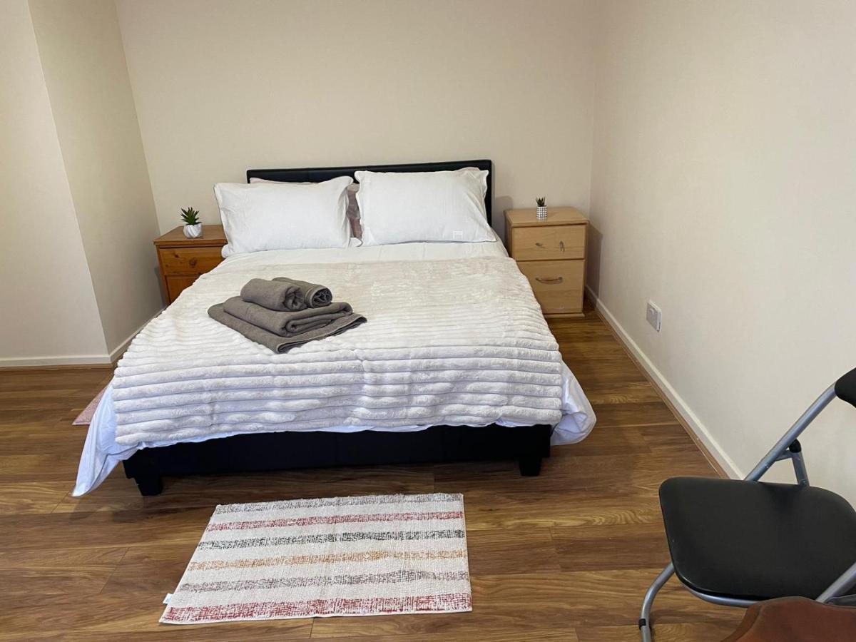 Single And Doubles Rooms Close To Central لندن المظهر الخارجي الصورة